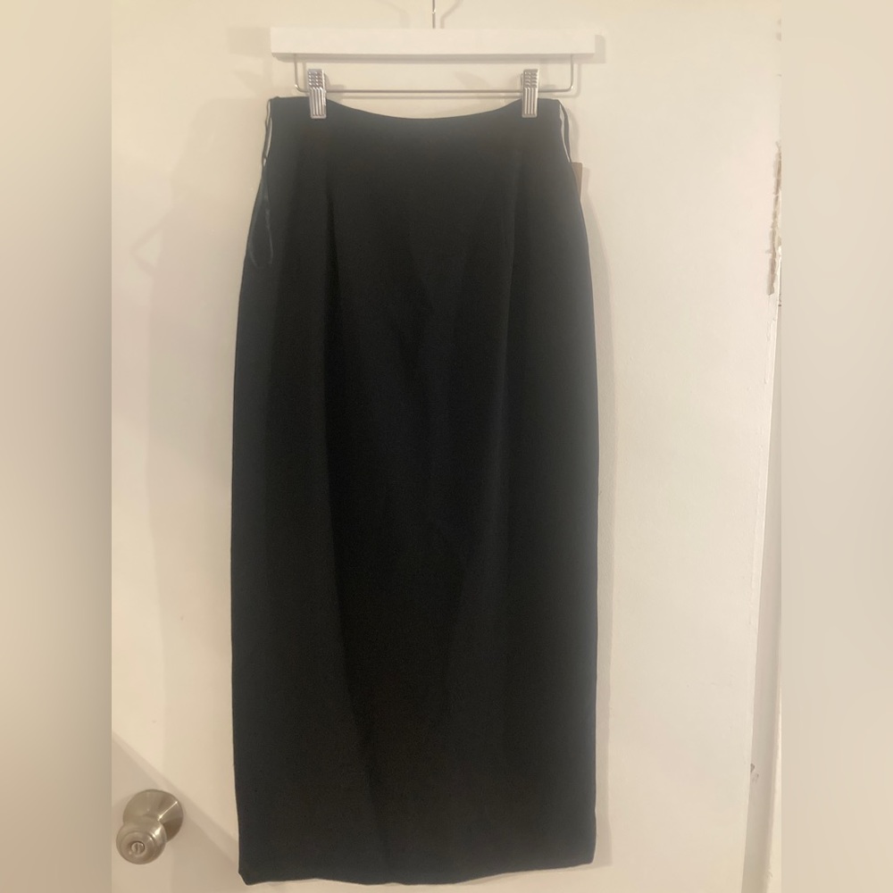 Jones New York long black skirt